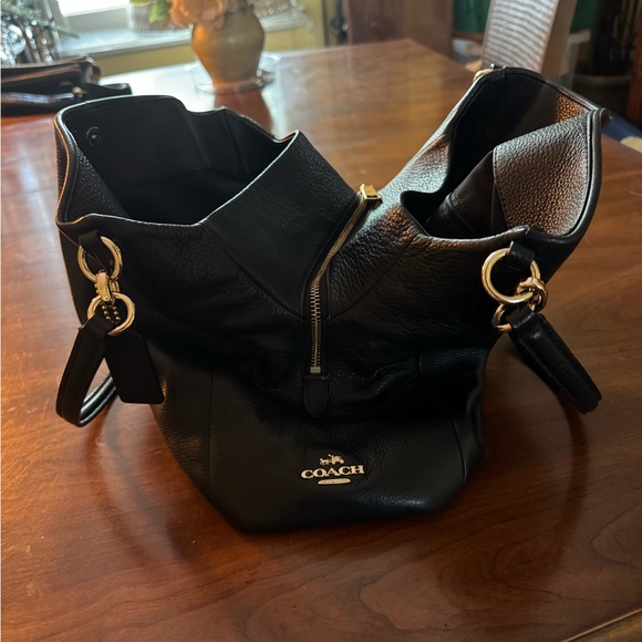Coach Black Leather Shoulder Bag - Picture 1 of 6